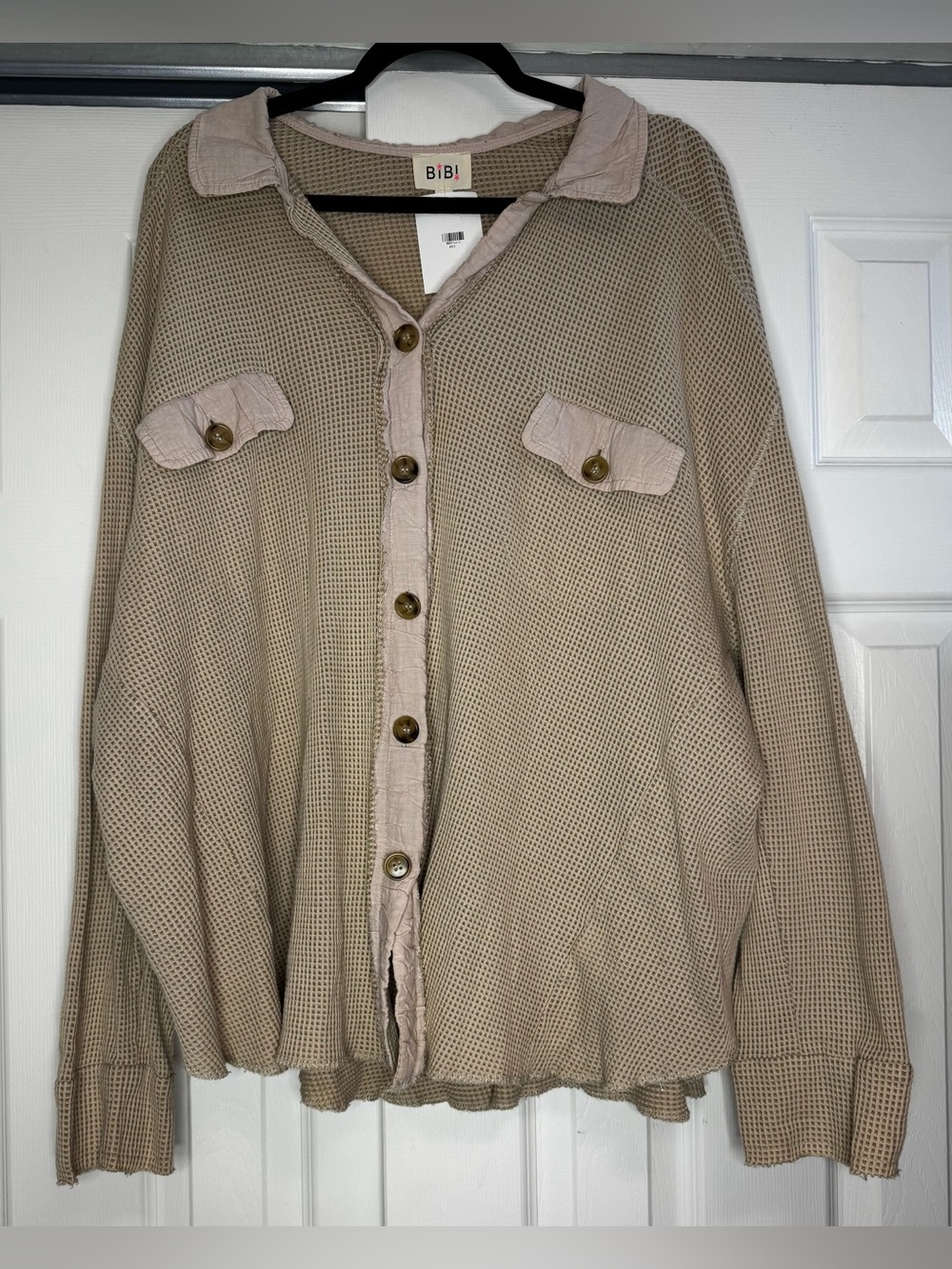 BiBi Beige Waffle Knit Button-Down Oversized Shacket - Size L NWT - Picture 2 of 5